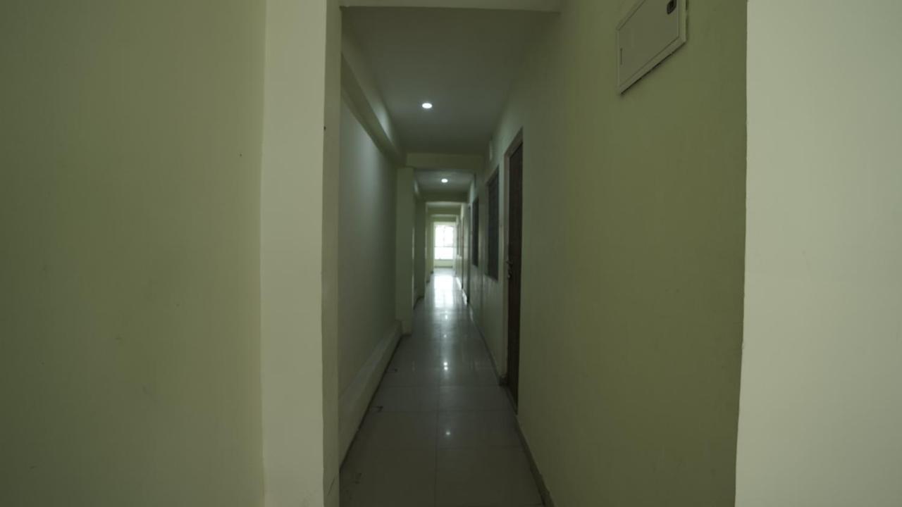 S S Hotel And Restaurant By Wb Economy Jaunpur Luaran gambar